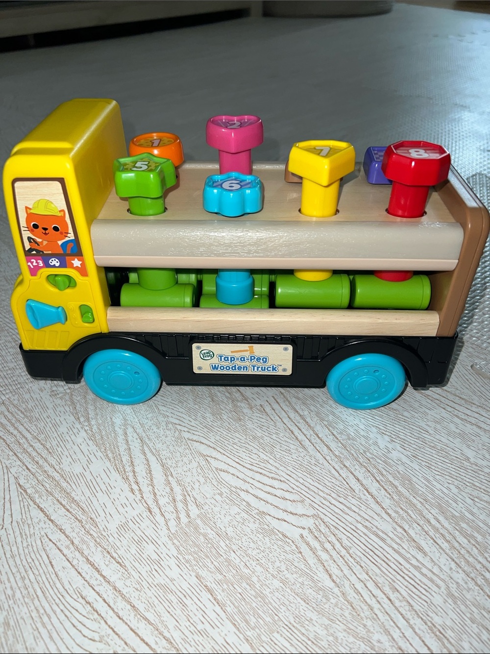 LeapFrog Tap-a-Peg Wooden Truck